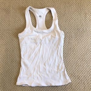 Women’s yoga tank